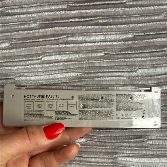 Natasha Denona Glam Eyeshadow Palette - Gold and Brown Hues brand new never used - Picture 3 of 3